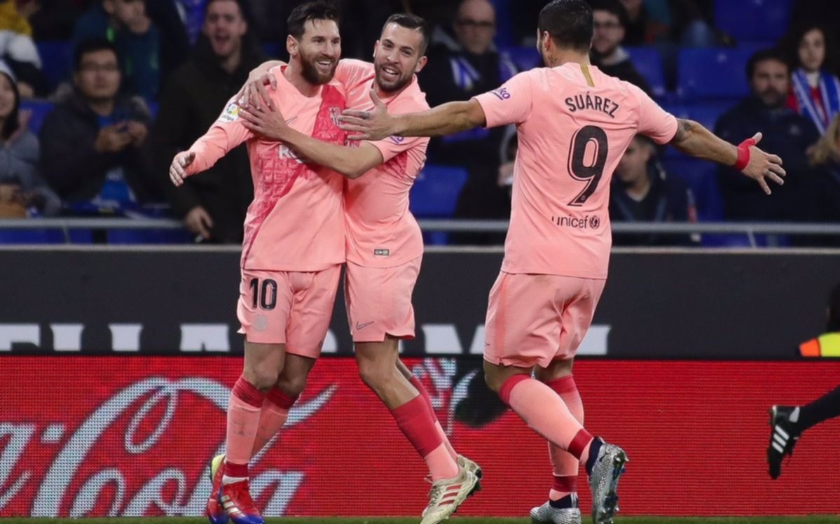 Con gol de Messi, Barcelona arrancó el año con una victoria frente al Getafe