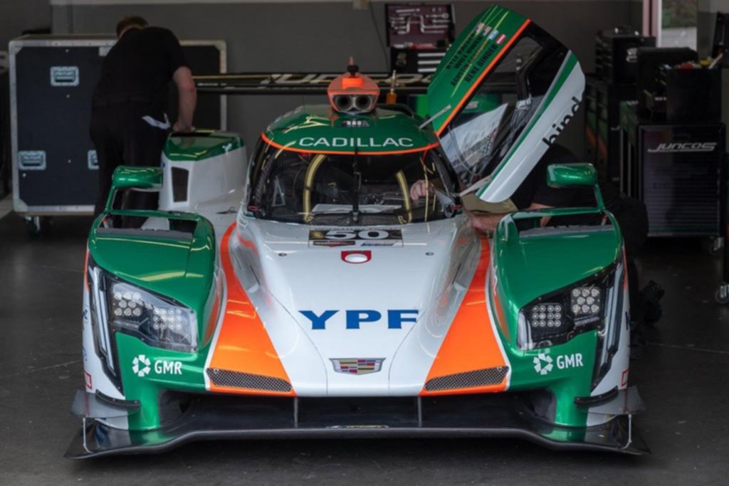 Canapino se prueba en Daytona y suma elogios