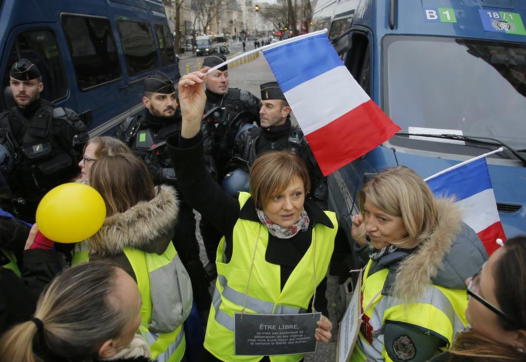 El gobierno italiano apoya los “chalecos amarillos” en Francia y ataca a Macron