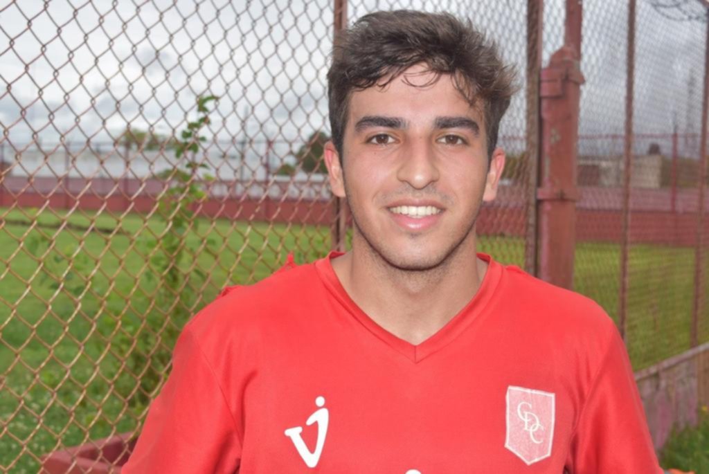 Cambaceres incorporó al delantero Grisolía