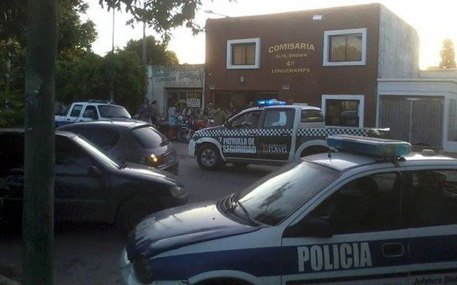La niña de 10 años asesinada en Longchamps recibió 32 puñaladas