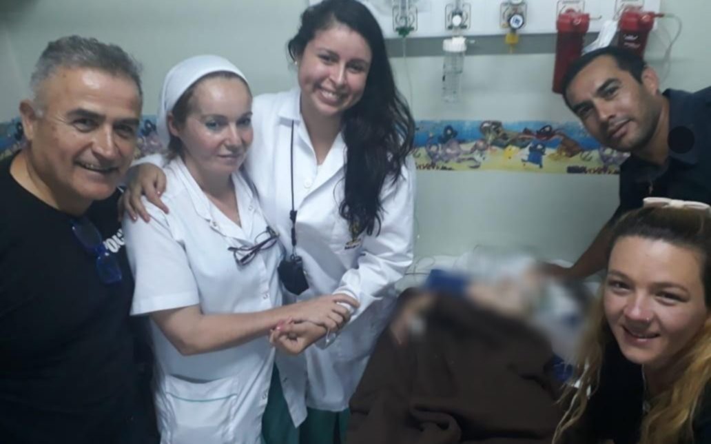 Policías bonaerenses le salvaron la vida a un nene de 2 años que había caído a una pileta