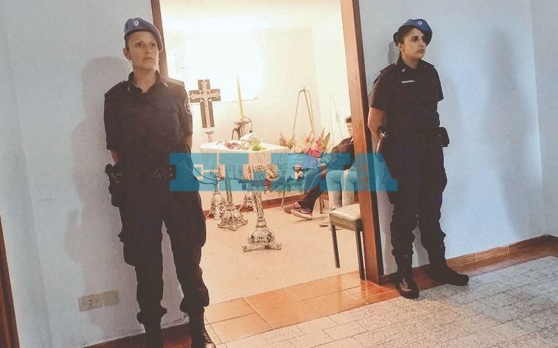 Despidieron los restos de la policía asesinada a balazos en Mar del Plata