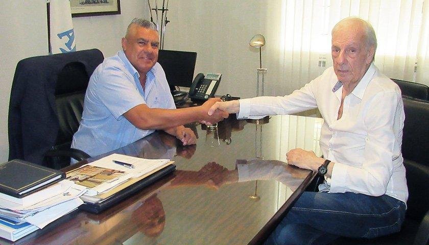 César Luis Menotti, nombrado como nuevo director de Selecciones Nacionales