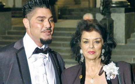 La mamá de Ricardo Fort fue internada de urgencia
