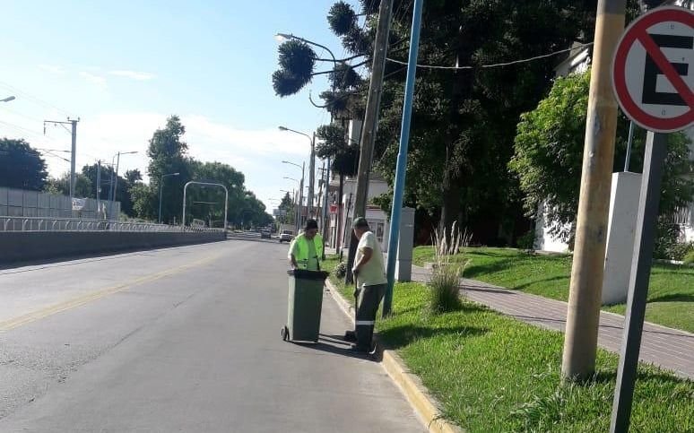 Operativo de limpieza en Ezpeleta