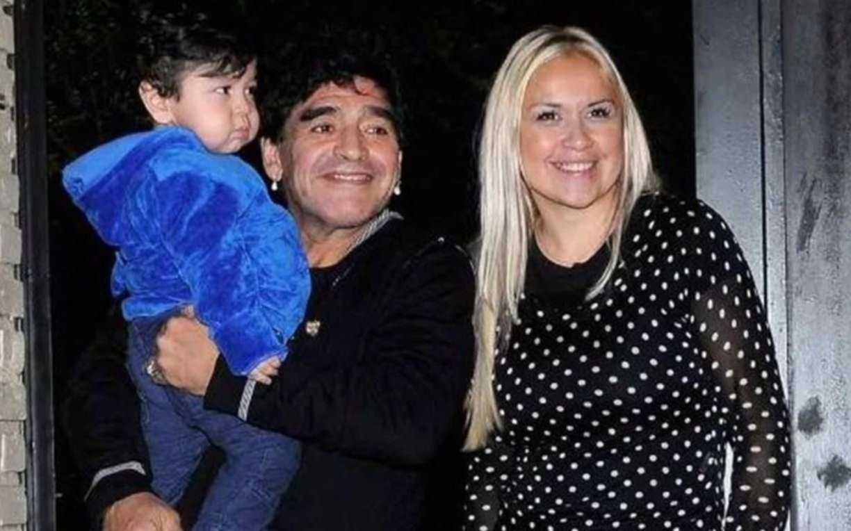 ¿Reconciliados? Verónica Ojeda y Dieguito Fernando viajarán a México con Maradona