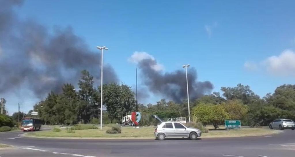 Vecinos sobresaltados por otro incendio en el predio de YPF