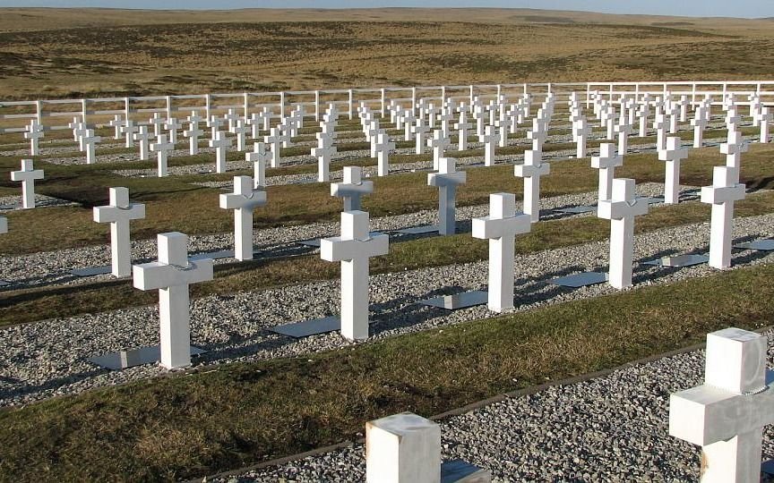 Identifican a otros 4 soldados caídos en Malvinas y ya suman 110
