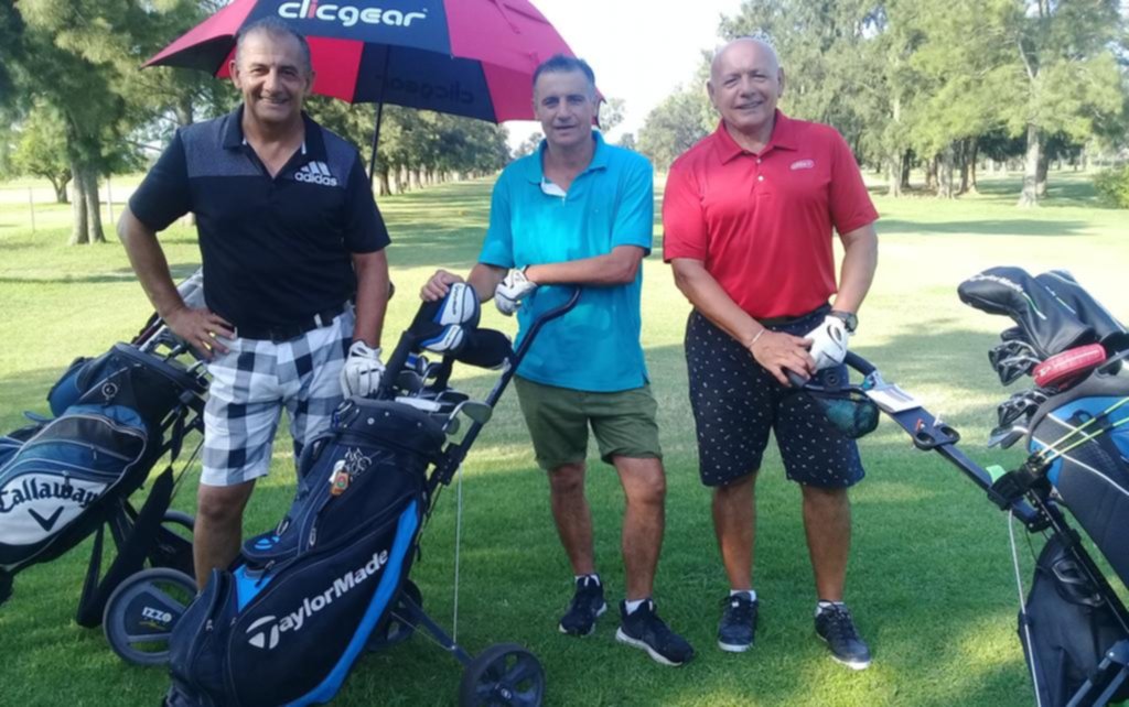 Los fanáticos del golf no saben de feriados ni de vacaciones