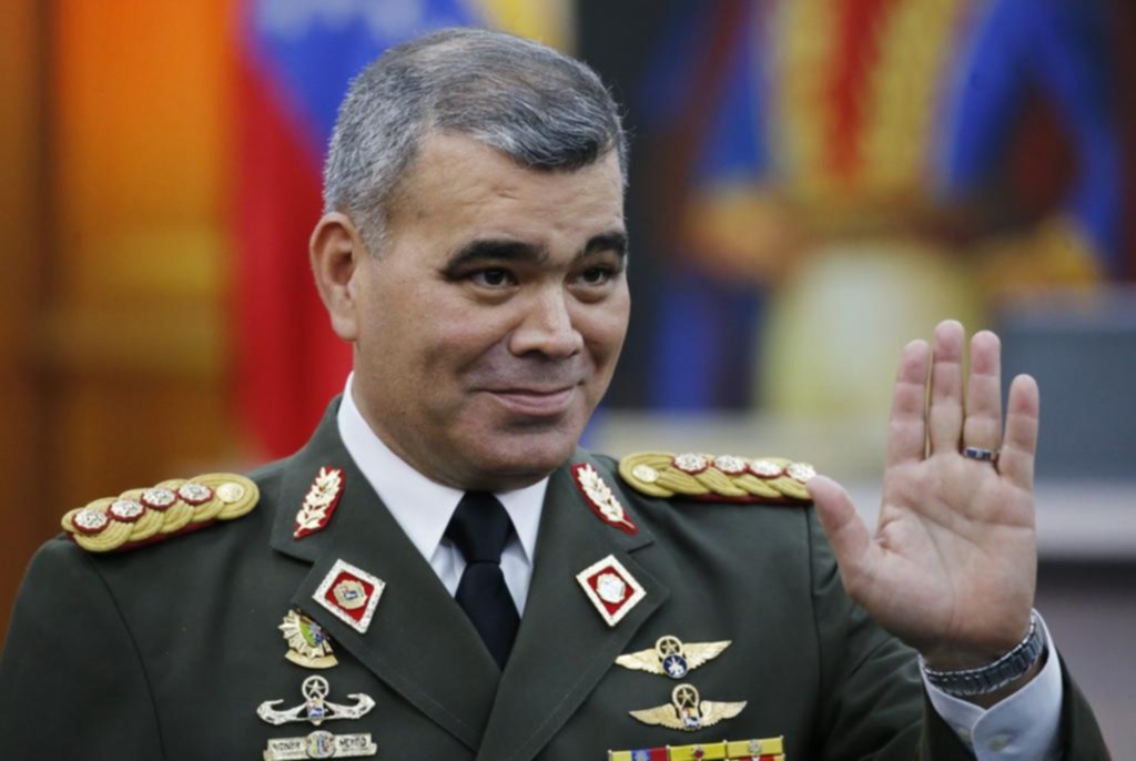 ¿Por qué los jefes militares continúan apoyando al chavismo?