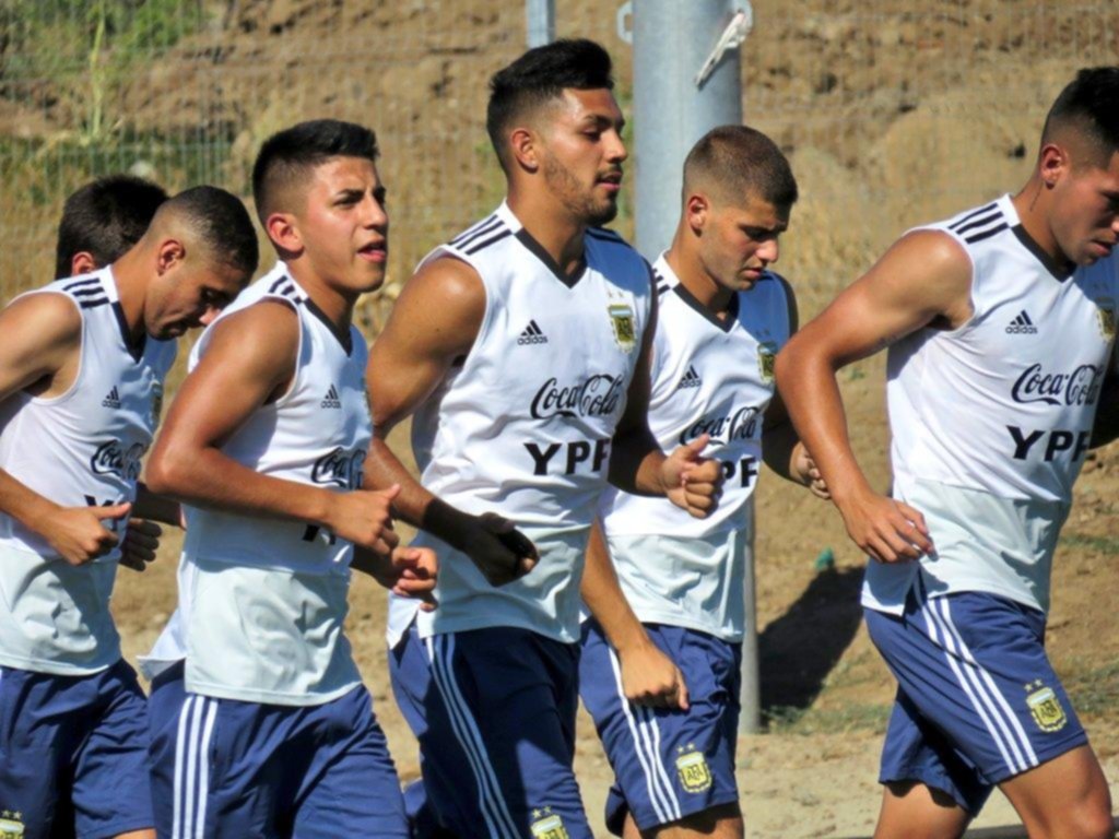 Argentina va por la clasificación ante Perú en el Sudamericano Sub 20 de Chile