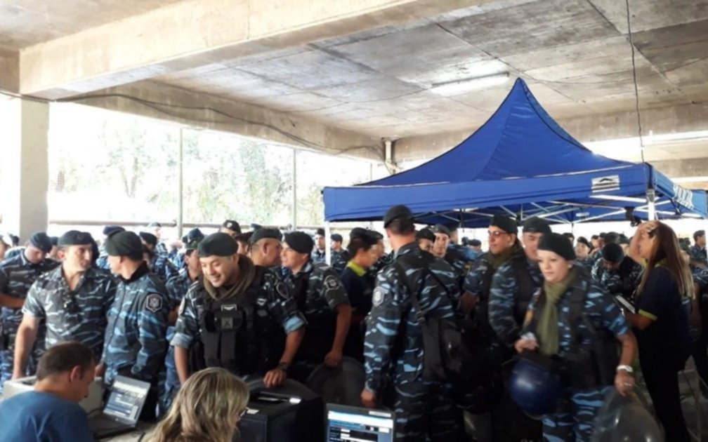 Seguridad en el fútbol: arranca hoy nuevo sistema para controlar presencia policial