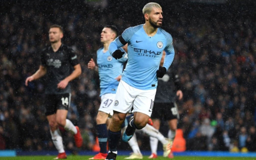 Agüero marcó en la goleada del City sobre Burnley en la FA Cup inglesa