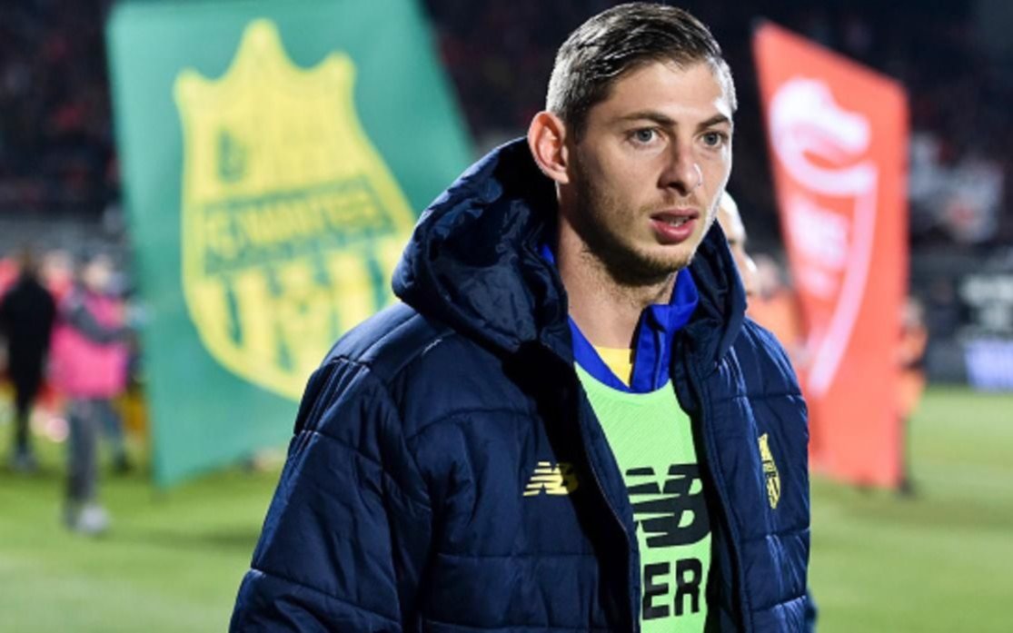 Los mensajes de Emiliano Sala de cómo se organizó el viaje en avión 