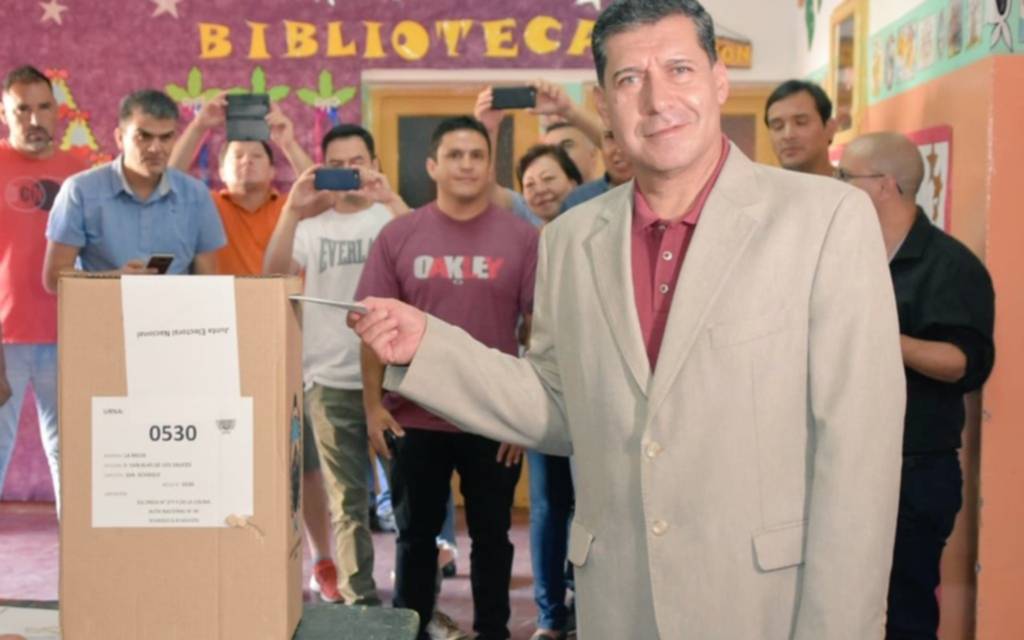 Hubo baja participación en el plebiscito en La Rioja con apenas el 40% de votantes