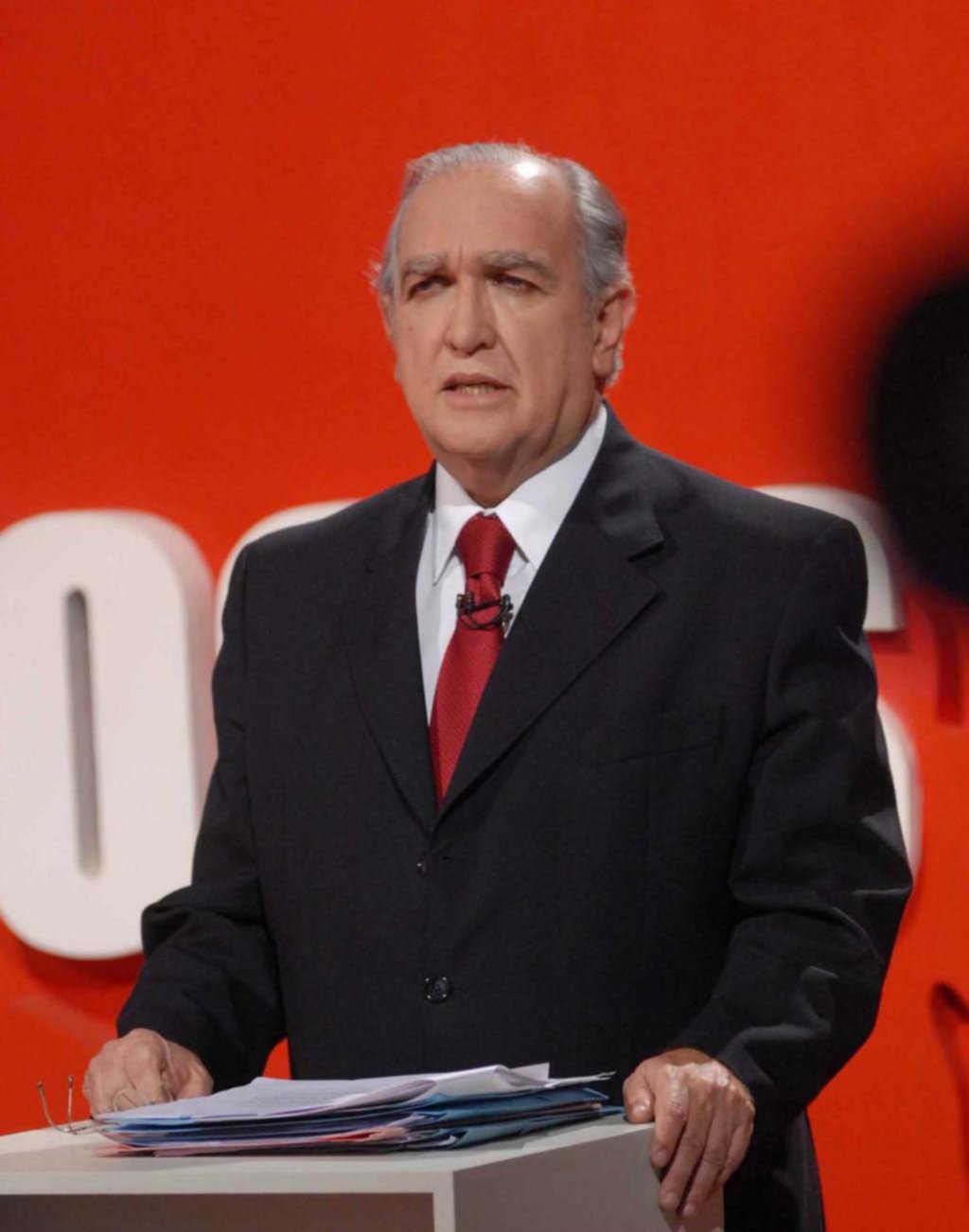 Gil Lavedra no descarta volver a judicializar la consulta
