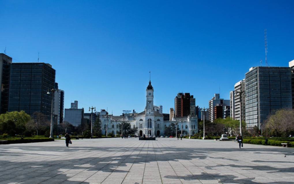 Por falta de agua se decretó el asueto administrativo en las Torres I y II