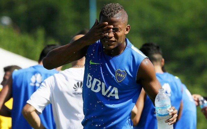 Una sorprendente y muy particular oferta por un jugador de Boca