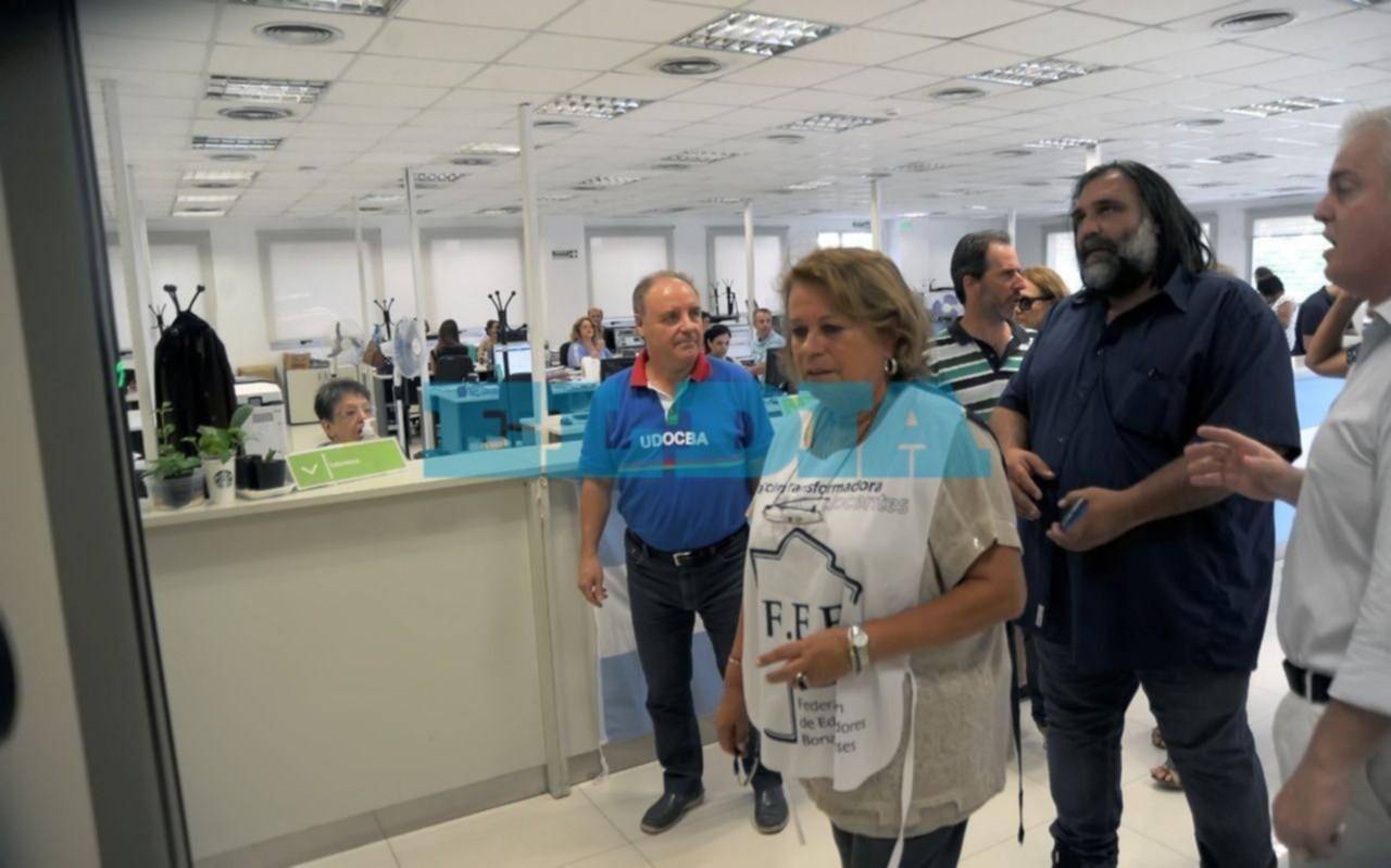 Los docentes fueron a Trabajo y sostienen que les dijeron que serán convocados en febrero