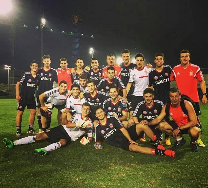 Las juveniles de Estudiantes jugaron en Qatar en el 2015 por invitación de Aspire Academy