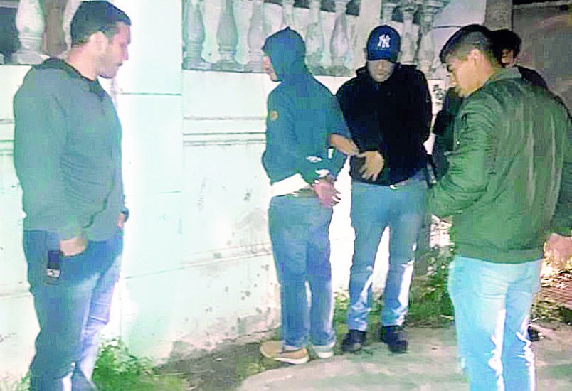 Internan en una clínica privada al acusado de apuñalar a dos mujeres en el Parque Saavedra