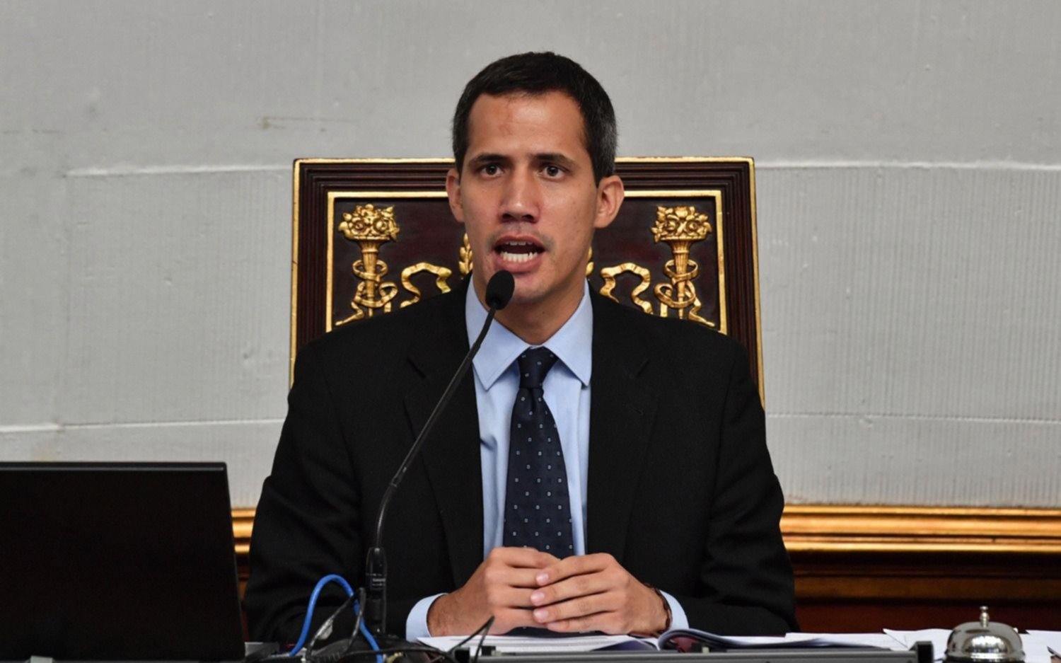 Guaidó denunció que fuerzas de seguridad intimidaron a su familia