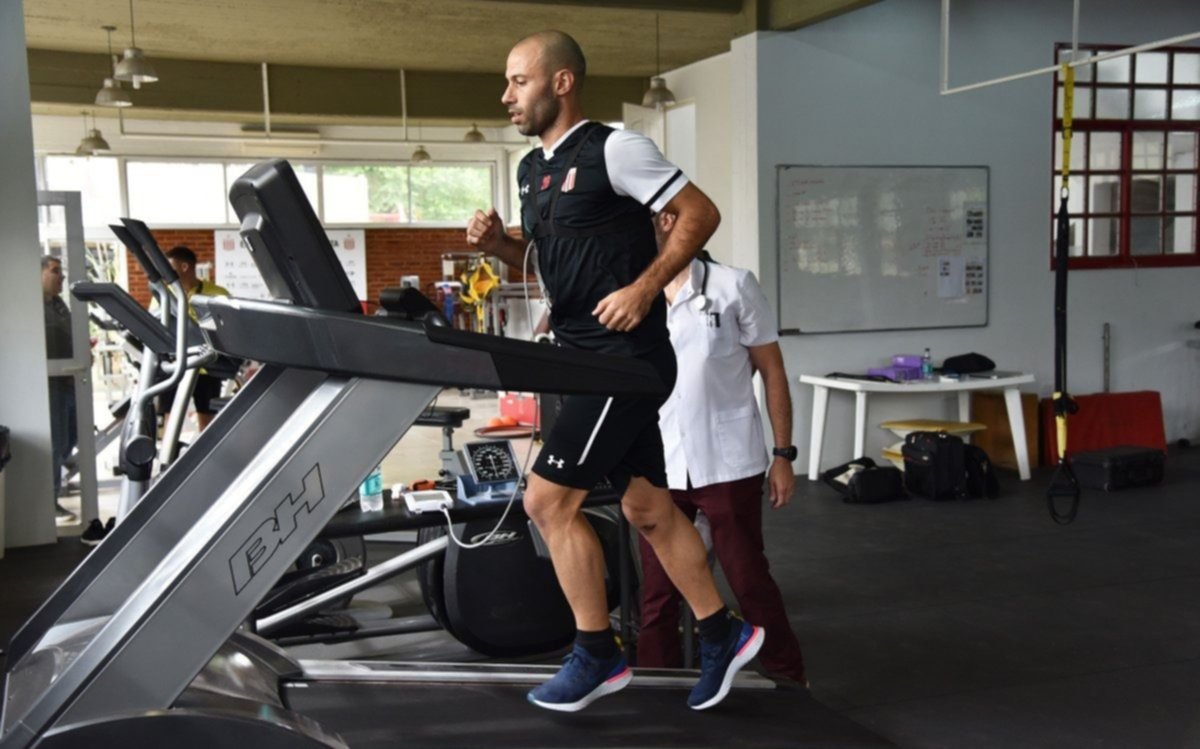 Con Mascherano como principal atracción, Estudiantes se pone en marcha