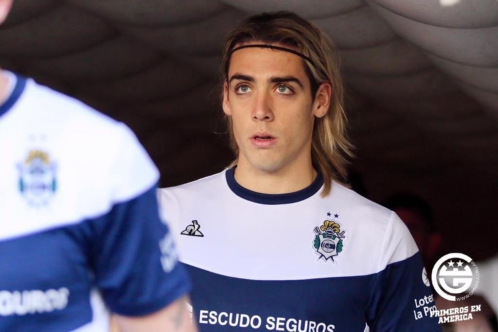 Al final, Spinelli no rescindirá su contrato