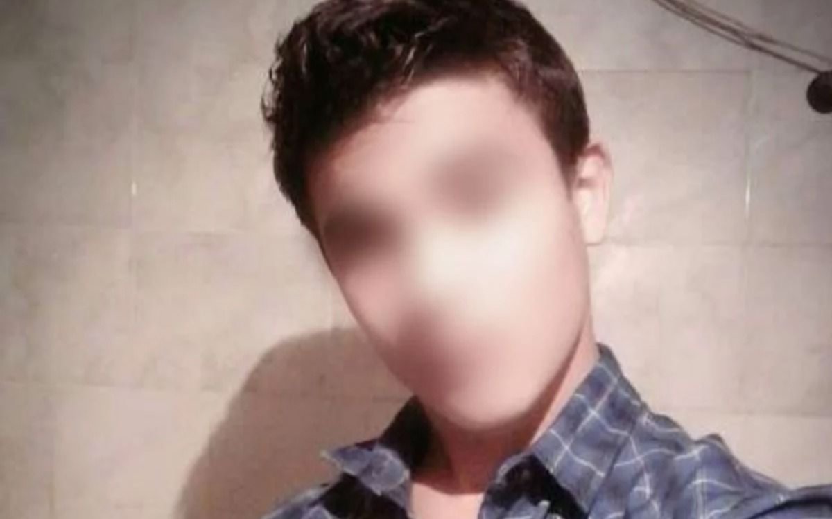 Masacre en Romero: el chico al que buscan y su destreza para la fabricación y manejo de cuchillos