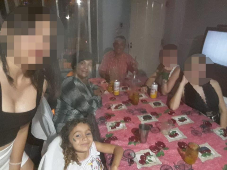 Triple crimen: cerca de 40 puñaladas y la nena de cinco años descuartizada