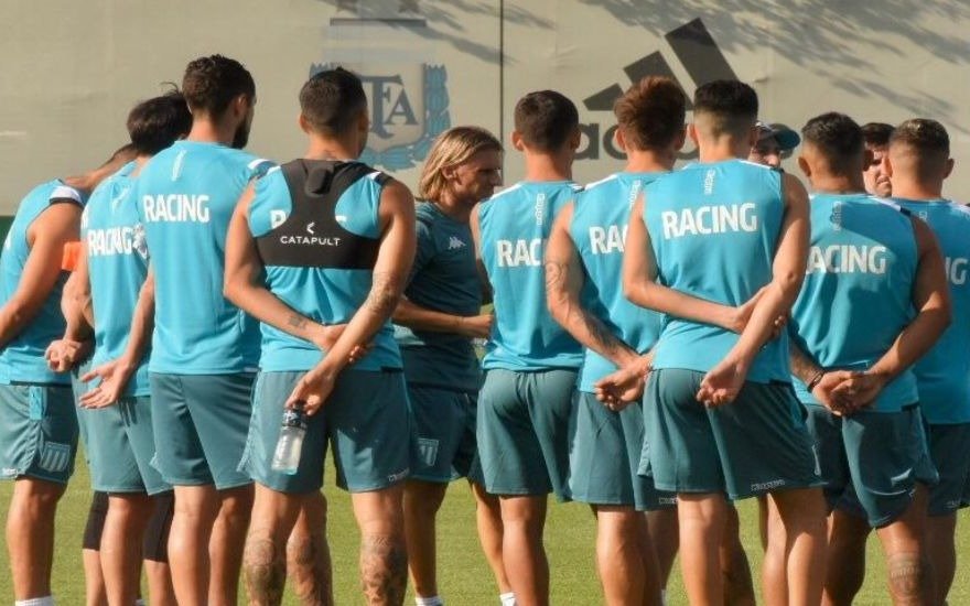 Racing continúa la pretemporada en Ezeiza y Fertoli está cerca de ser el primer refuerzo