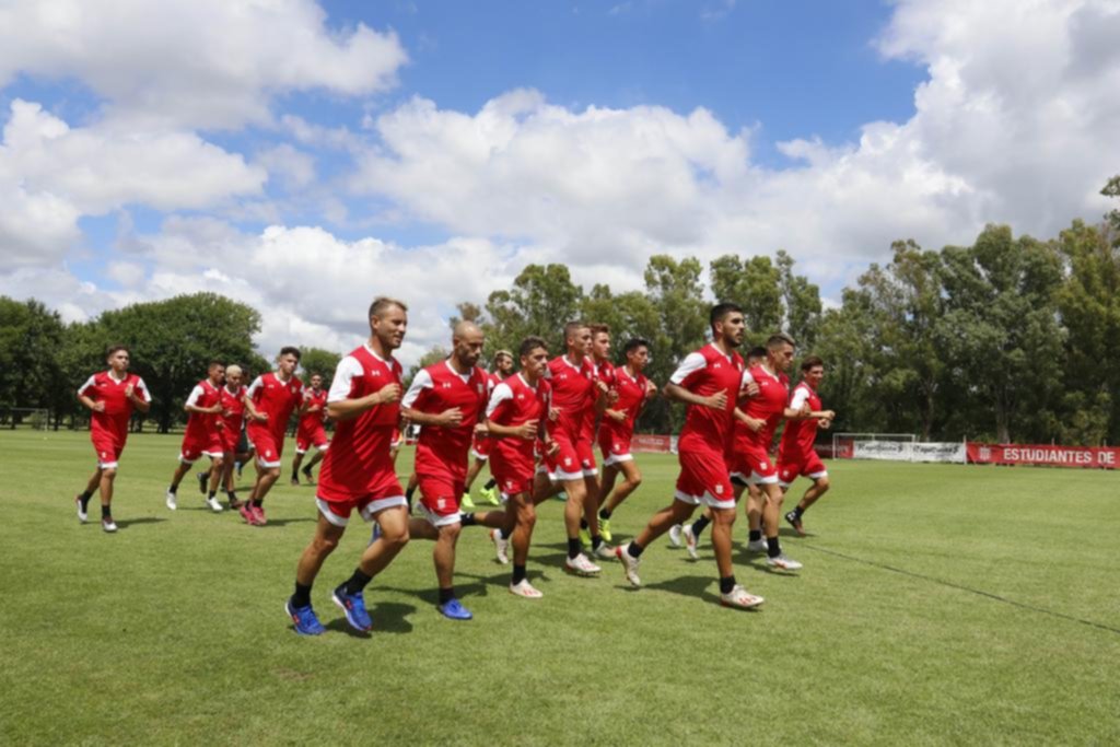 Gonzalo Jara se sumó a la pretemporada y el plantel quedó concentrado en City Bell