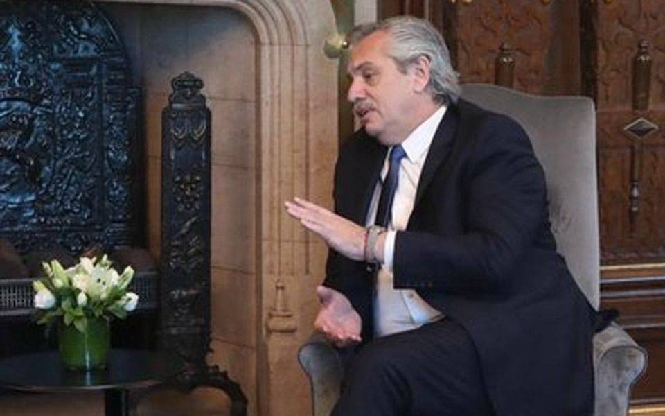 Alberto Fernández advirtió que "no debemos tolerar a los violentos que insultan y escrachan"