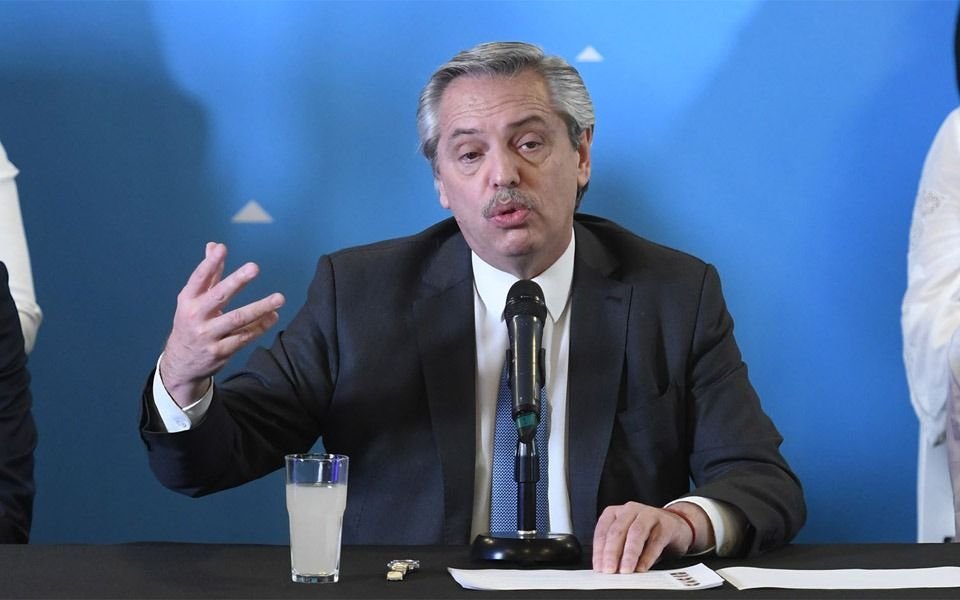 El gobierno argentino elevó los niveles de alerta y reforzó la seguridad en el país