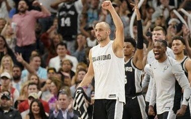 Ginóbili suma y sigue: el mejor jugador latino de la década en la NBA