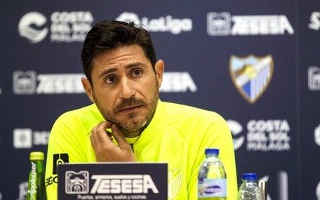 Málaga suspendió a su entrenador tras la difusión de un video con contenido sexual