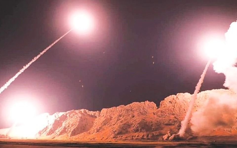 Máxima tensión: Irán lanzó una decena de misiles contra bases de EE.UU. en Irak