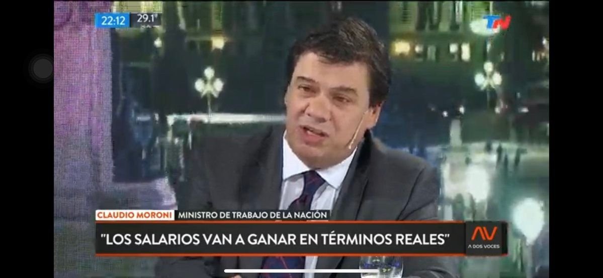 El Ministro de Trabajo sostuvo que proyectan que los salarios "van a crecer en términos reales"