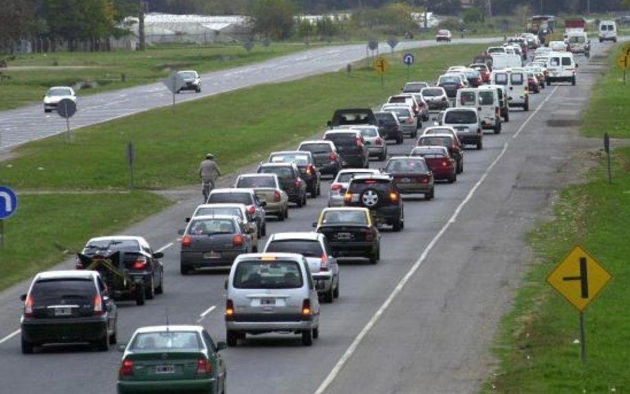 Cerca de 2.500 autos por hora se registraron camino a la Costa