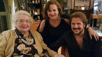 Murió María Engracia, madre de los hermanos Pimpinela