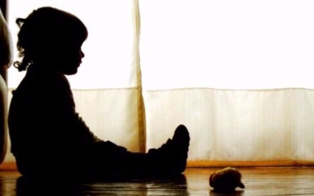 Fue detenido por presunto abuso de un nene de 3 años después de que los vecinos lo lincharan