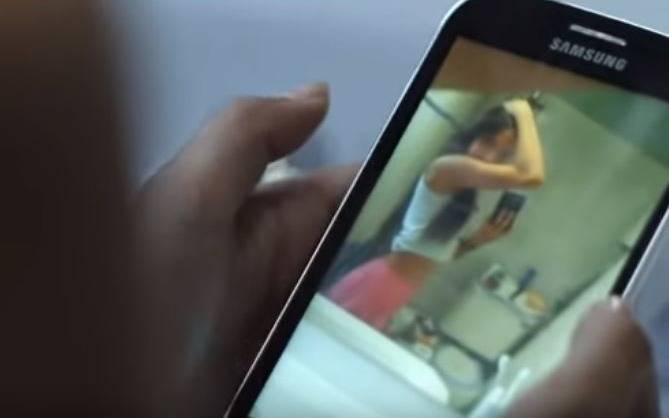 Cada vez más nenas menores de 13 años son engañadas para que publiquen selfies sexuales