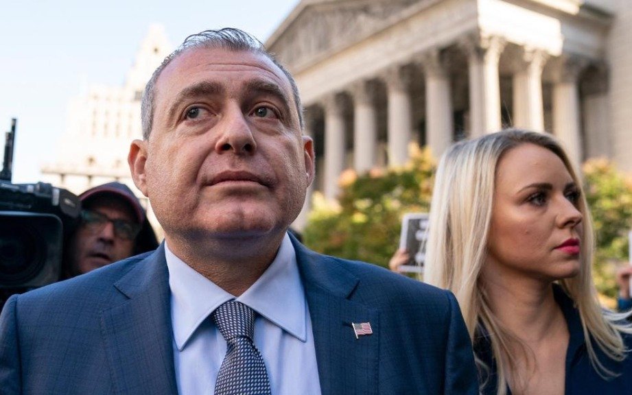 Un socio de Giuliani declaró que Trump "sabía todo" sobre la campaña de presión a Ucrania