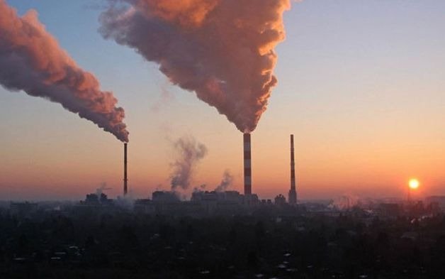 Denuncian que YouTube promueve el negacionismo climático con su algoritmo