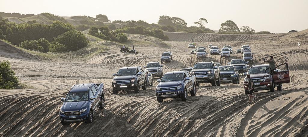 Propietarios de pick-ups Ford animaron la travesía off-road en La Frontera de Pinamar