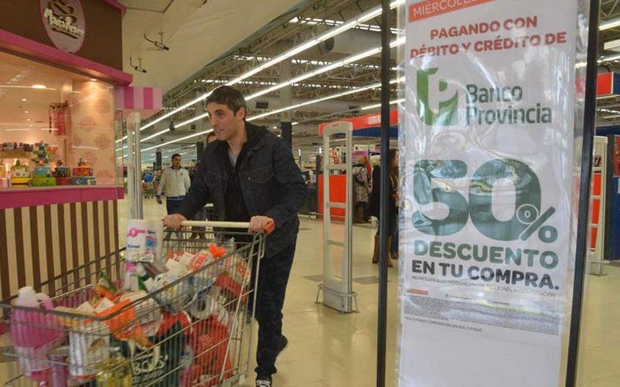 Es oficial: no habrá más miércoles de descuento de 50% con tarjetas Bapro