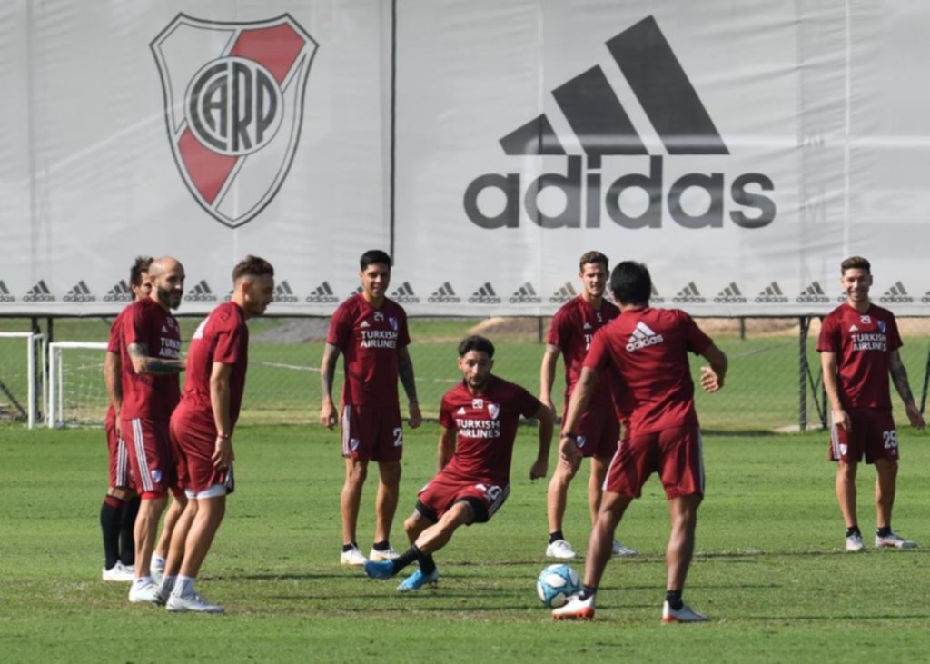 River visita a Independiente, en busca de una victoria que lo deje como uno de los punteros