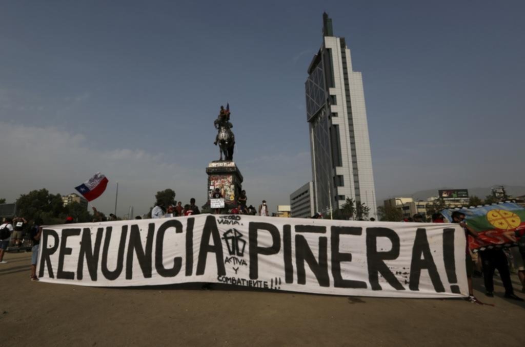 Otra marcha en Chile para protestar contra el gobierno de Sebastián Piñera