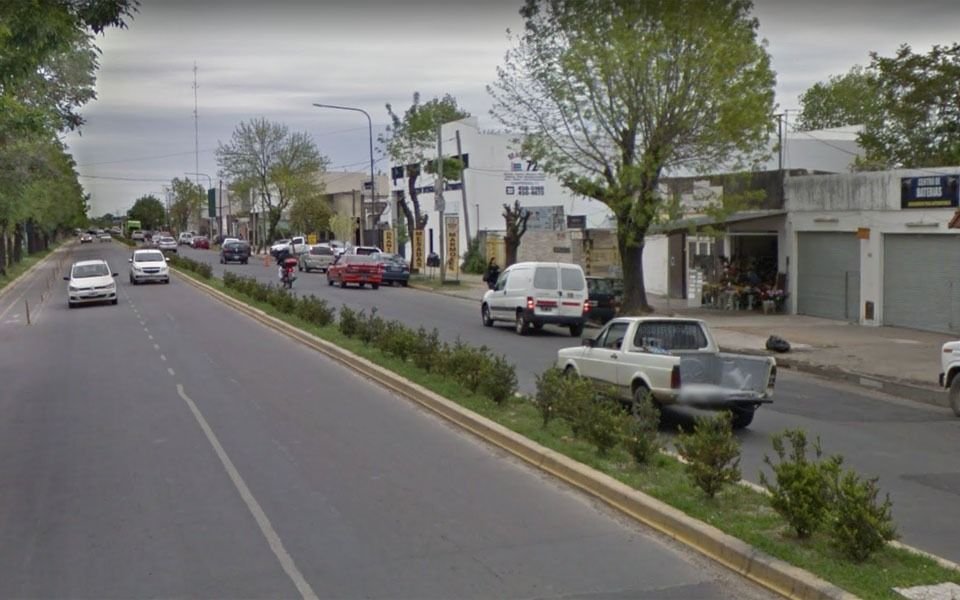 Otra víctima por un accidente en La Plata: murió un motociclista 